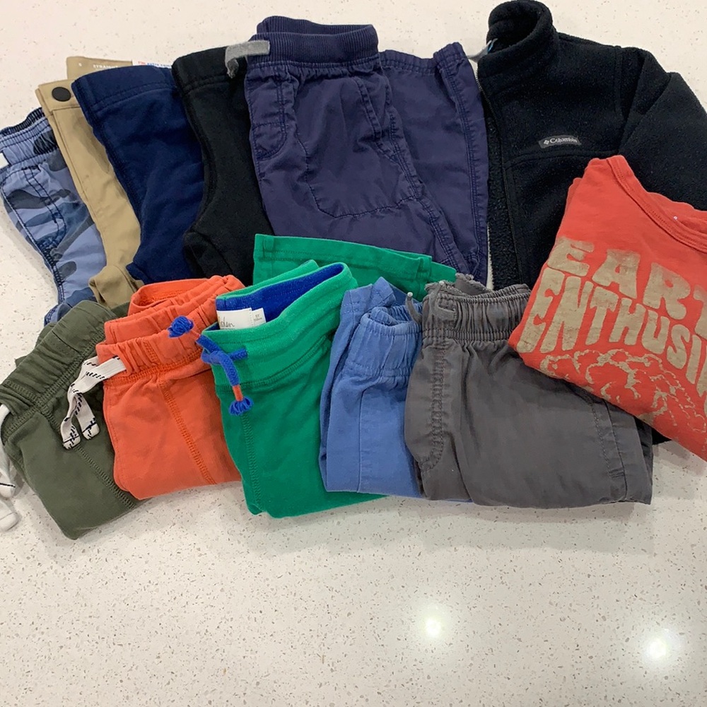 Boys 5t shirts and Pants with 4T Columbia fleece